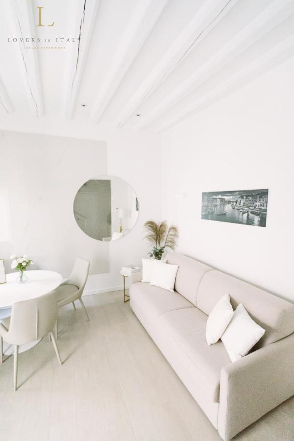 Loversinitaly Romantic Apartments - Altana And Jacuzzi Venice Exterior photo