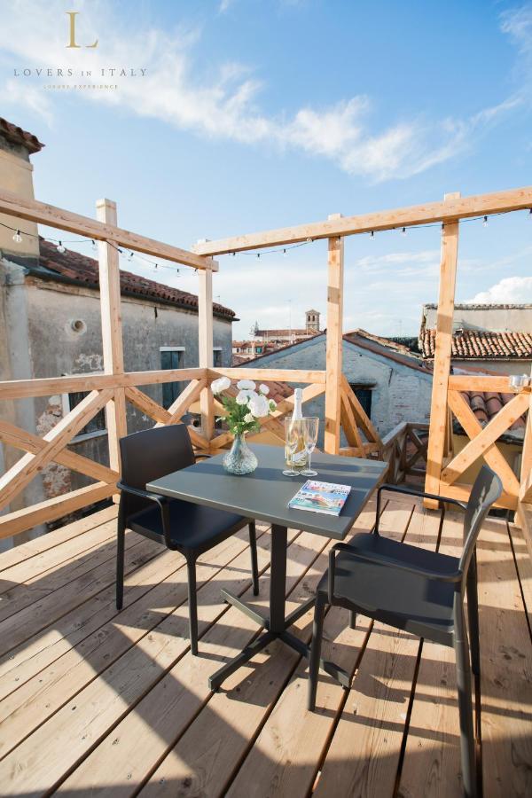 Loversinitaly Romantic Apartments - Altana And Jacuzzi Venice Exterior photo